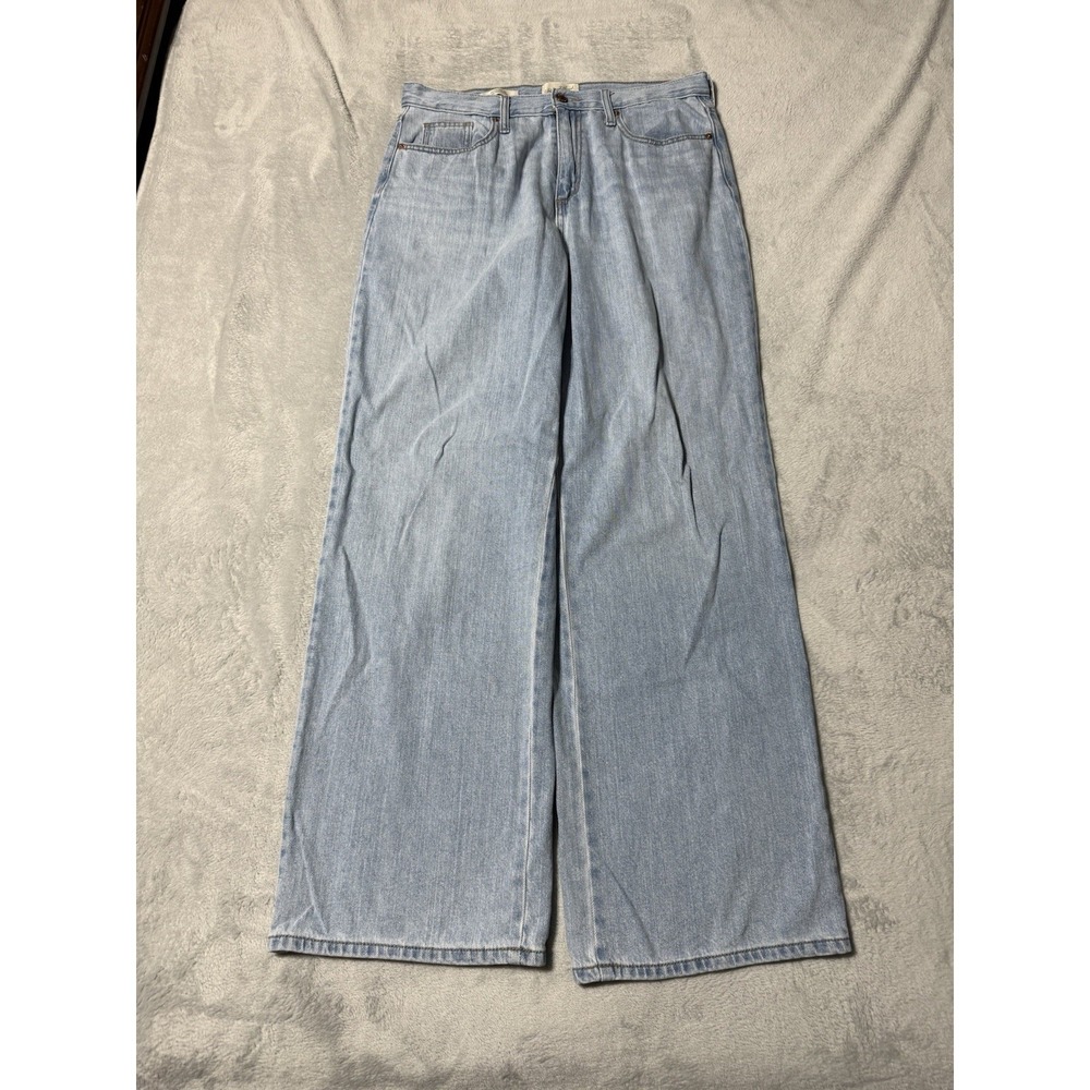 Universal Thread Jeans Womens 10 Blue Denim Wide Leg Relaxed Light‎ Wash 32x31.5